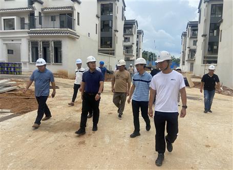 楊毅到設(shè)備安裝分公司項(xiàng)目開(kāi)展專(zhuān)項(xiàng)調(diào)研